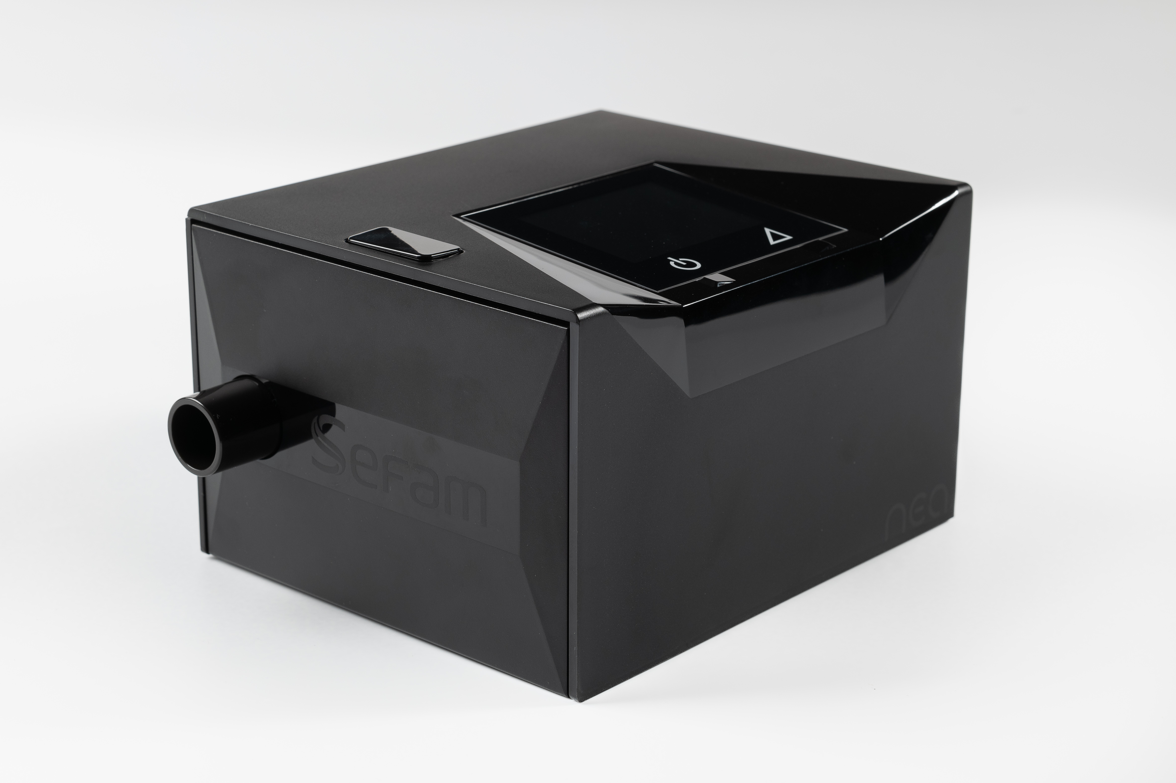 睡眠時無呼吸症候群治療器　Nea